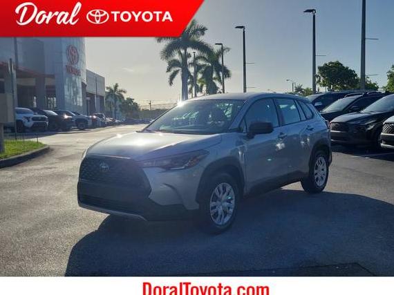 TOYOTA COROLLA CROSS 2024 7MUAAABG8RV103443 image
